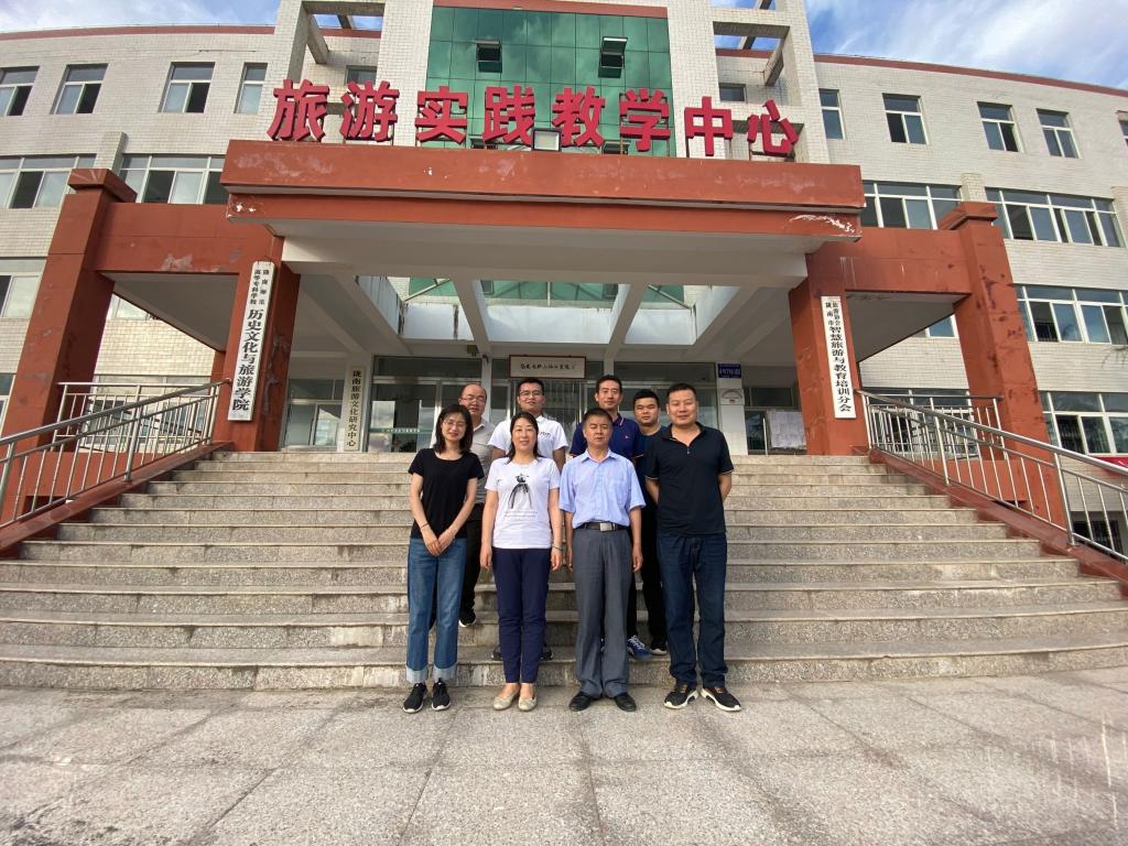天水师范学院资源与环境工程学院何栋材院长一行到访我院